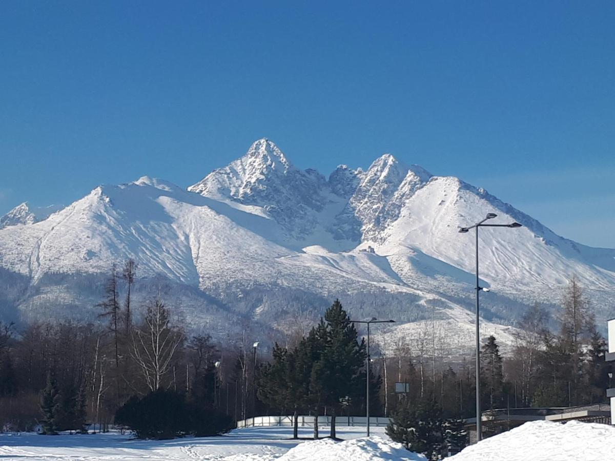 Apartmán v Starej Lesnej s balkónom Stara Lesna Exterior foto
